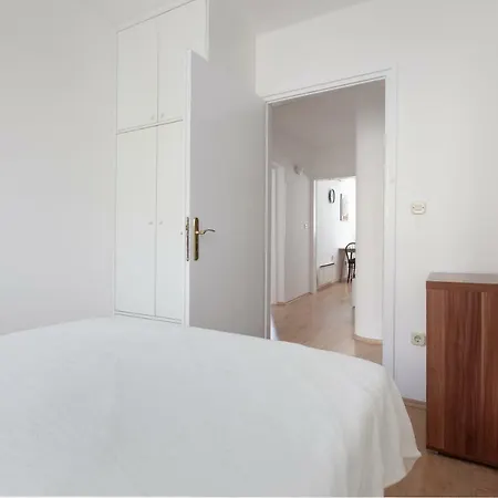 Gabriella Apartment *