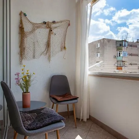 Gabriella Apartment *