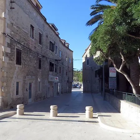 Apartman Gabriella *